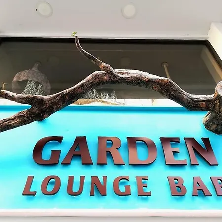 Mariandry Boutique * לרנקה