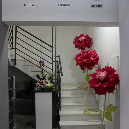 Mariandry Boutique * לרנקה